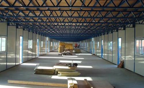 ���ջ�ӷ��Ϸ�ĳ��˾����