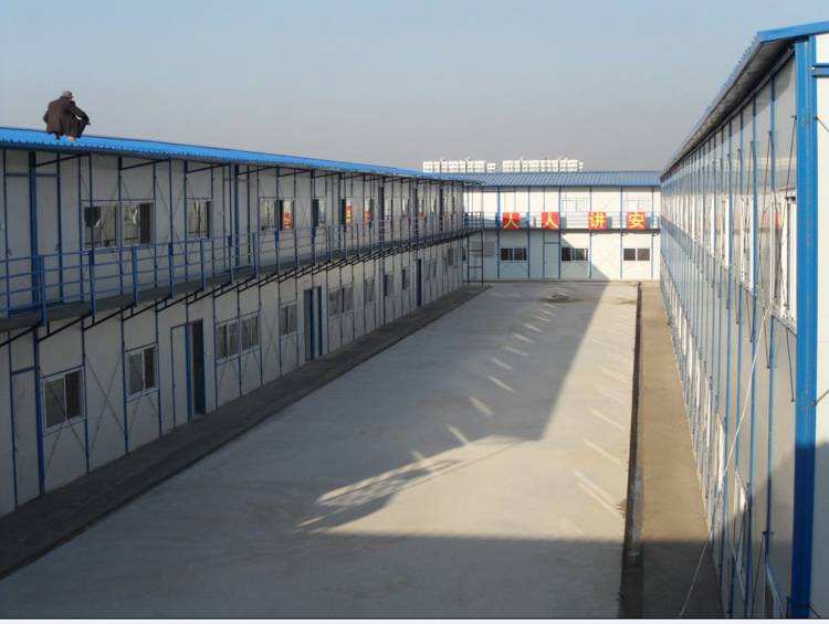 ���Ϲ���